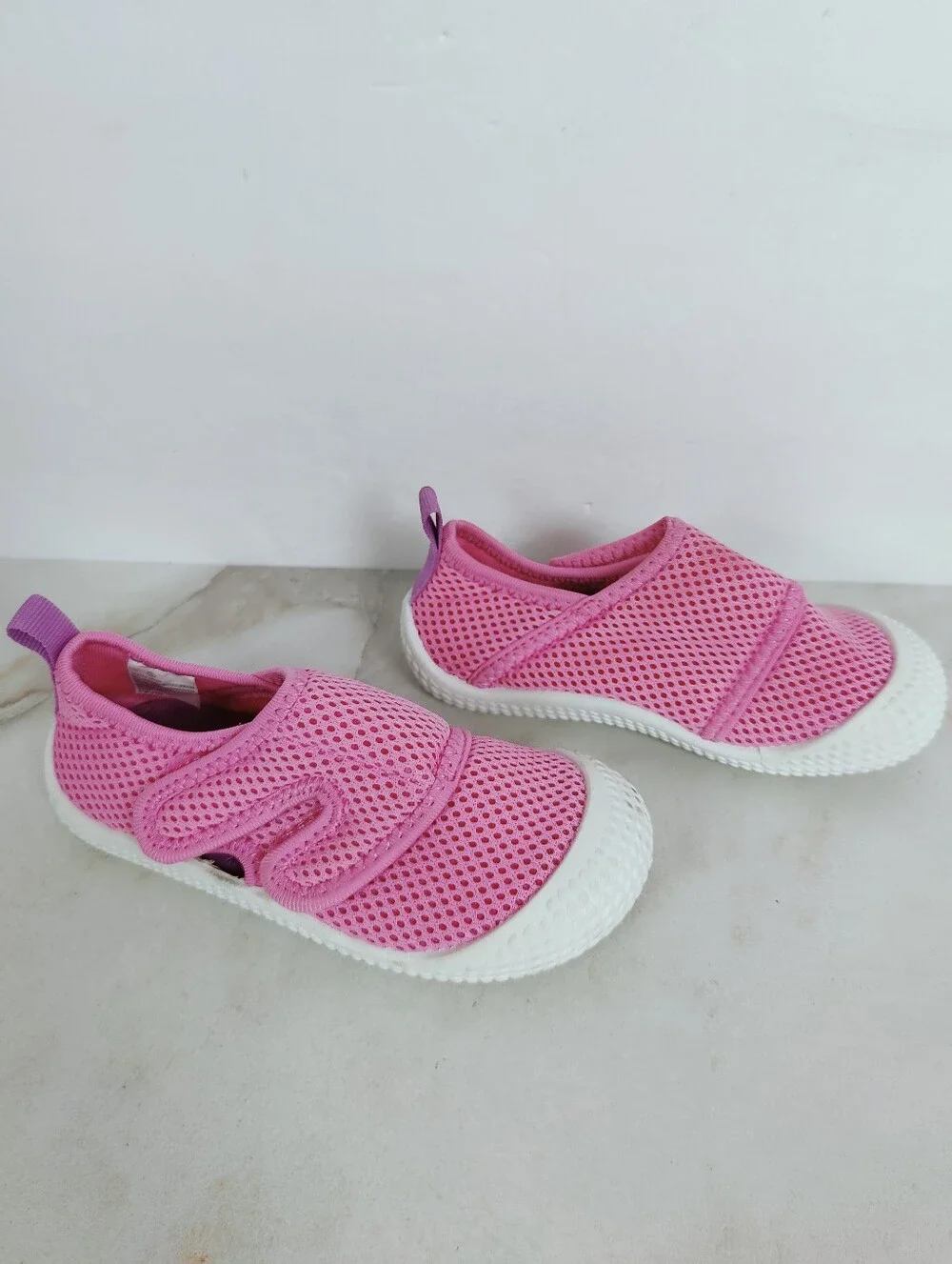 Cat & Jack Toddler Girls' Pink Water Shoes, Sz 8